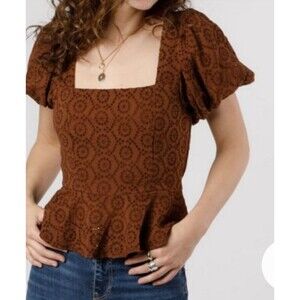 Band of the Free Size Medium Palmer Walnut Brown Eyelet Puff Sleeve Crop Top NWT